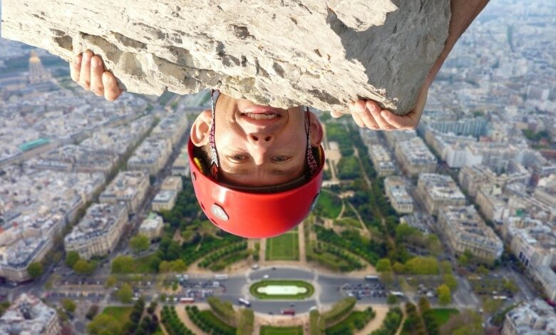 Почему женщины живут дольше мужчин? Почему женщины живут дольше мужчин?