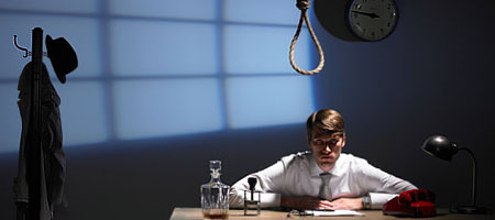 Экономическое благополучие страны пробуждает любовь к жизни