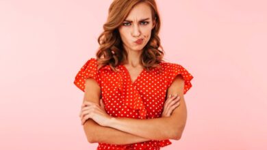 Насколько открытым должно быть платье женщины?