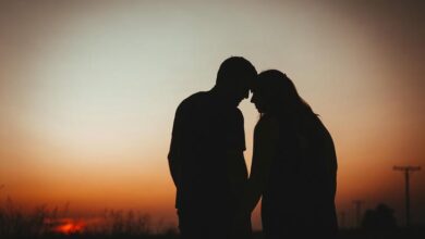 Что он тайно проверяет в вашем телефоне: как слежка убивает любовь быстрее, чем измена