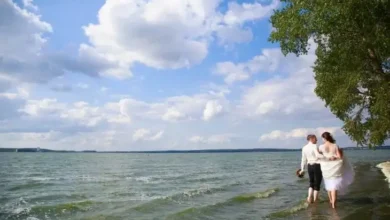 Почему люди заводят курортные романы: только кажется, что ответ лежит на поверхности