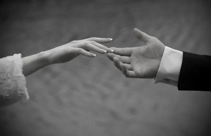 Всего одно слово разрушает ваши отношения, а вы произносите его каждый день