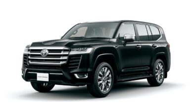 Toyota слегка обновила внедорожник Land Cruiser 300