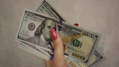 Почему деньги становятся причиной развода: как говорить о финансах без скандалов Почему деньги становятся причиной развода: как говорить о финансах без скандалов