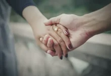 Как «синдром спасателя» разрушает отношения: перестаньте тащить партнера на себе