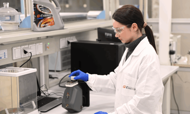 Известная гонщица Ирина Сидоркова высоко оценила производство моторных масел G-Energy в Омске