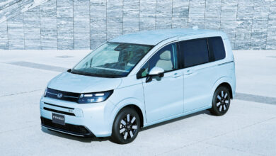 Honda обновила бензиновый компактвэн Freed вслед за гибридом