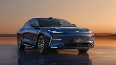 Седан Geely Galaxy E8 получил новую версию с другим дизайном