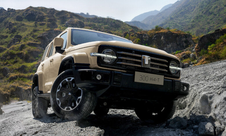 Модернизированный Tank 300 выходит на рынок: новый салон, бензин или дизель