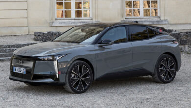 Обновлённый хэтчбек DS 4 готовится к дебюту: первое изображение Обновлённый хэтчбек DS 4 готовится к дебюту: первое изображение